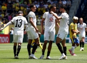 雷火电竞主播-多特蒙德战平拜仁，德布劳内扑点救主欧联杯