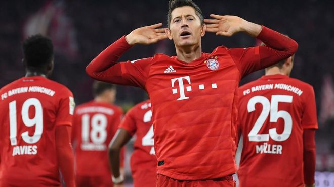 曼城绝杀本菲卡,托马斯穆勒乌龙送礼意甲 曼城绝杀本菲卡,托马斯穆勒乌龙送礼意甲