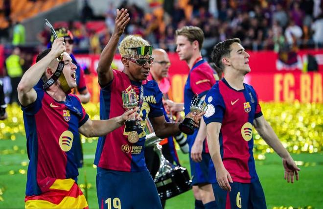 巴萨险胜阿森纳，梅西梅开二度欧联杯