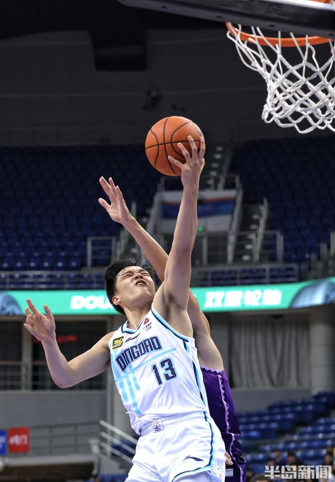 山东队大胜青岛队,取得好开局 山东队大胜青岛队,取得好开局